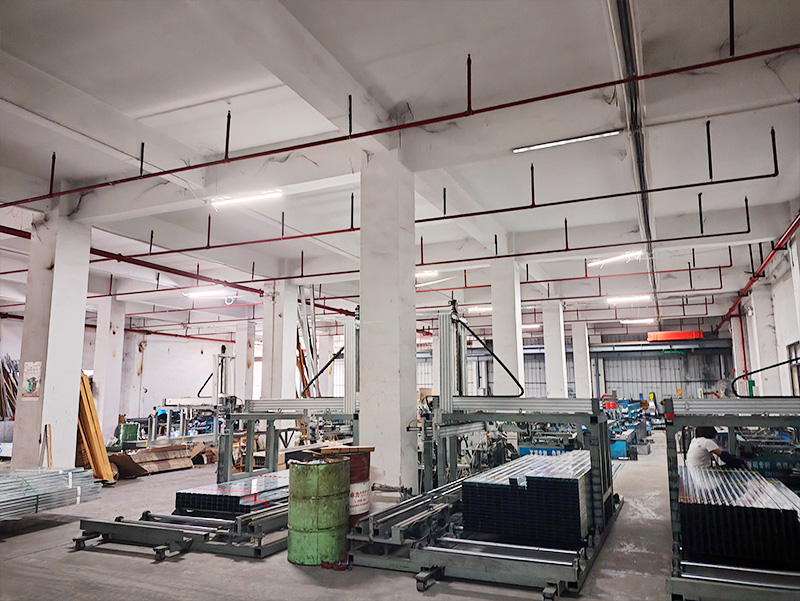 轻钢龙骨生产线